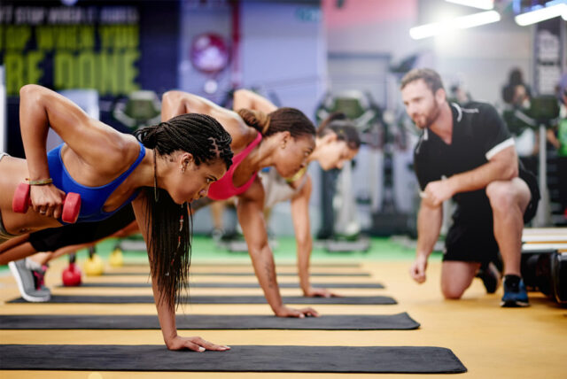 Group Fitness Coaching, How Screens Can Support Clearer Instructions
